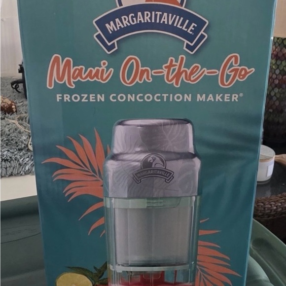 Margaritaville Maui On-the-Go Concoction Maker - Silver and Blue